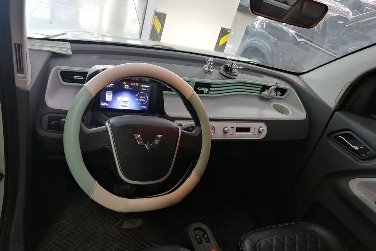 Used Wuling Hongguang MINIEV 2021 Macaron Premium Model – Lithium Iron Phosphate