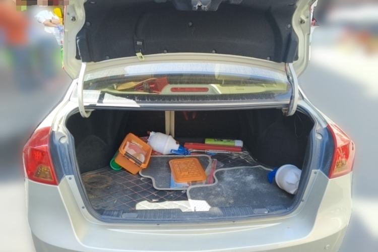 Used Buick Excelle 2015 1.5L Automatic Classic Model
