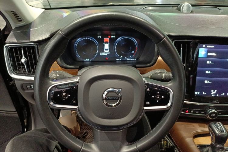 Used Volvo S90 2020 T5 Zhiya Luxury Edition