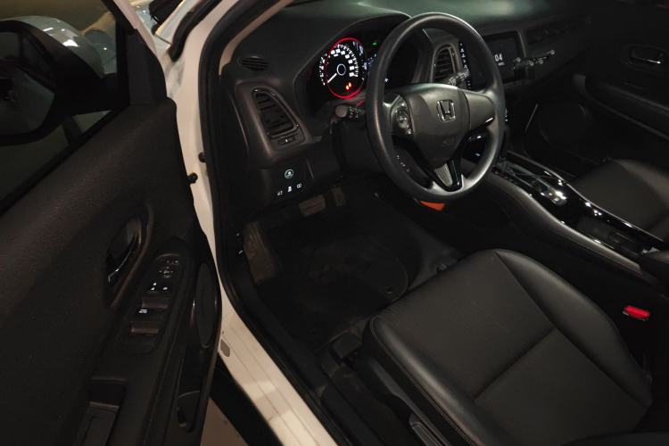 Used Honda Vezel 2020 1.5L CVT Pioneer Edition
