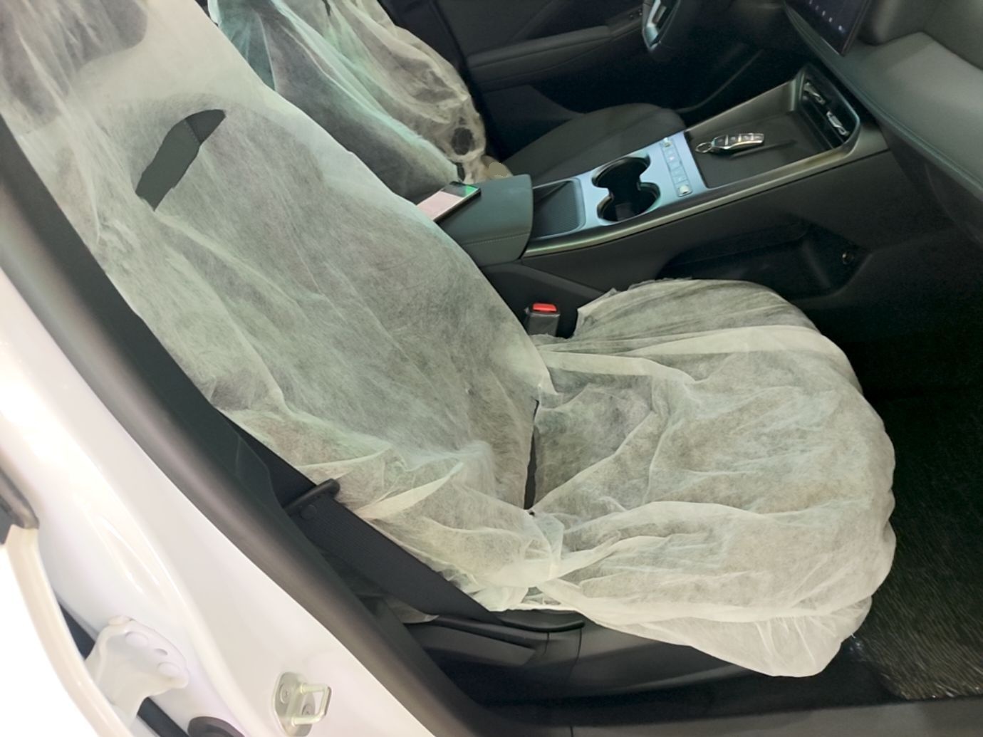 BYD Qin PLUS 2026 DM-i 128KM Progressive Model — снимка 19