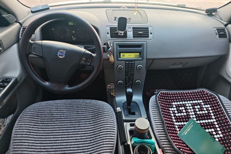 Used Volvo S40 2009 2.0L Automatic ZhiShang Edition