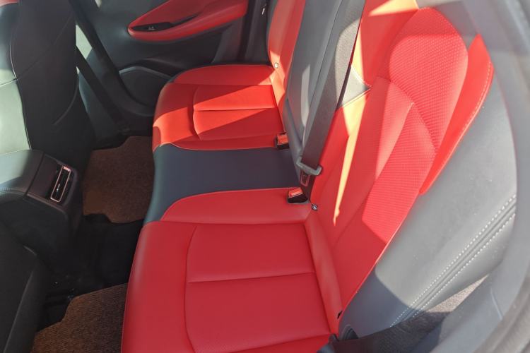 Used CHANGAN UNI-T 2020 1.5T Prestige Version
