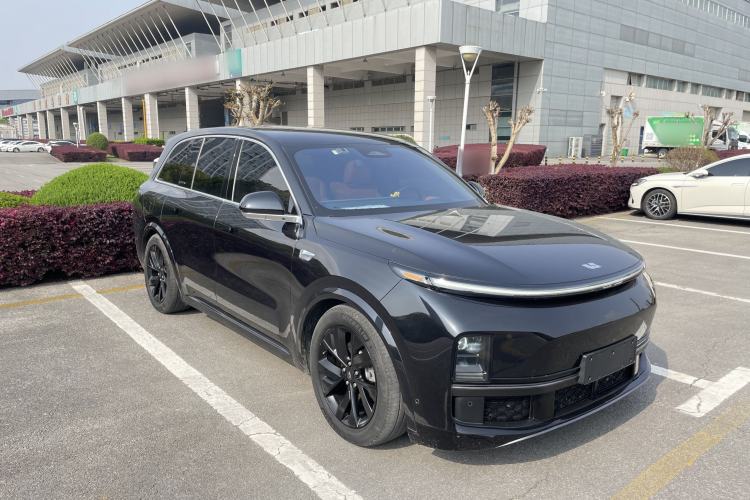 Used Li Auto L8 2023 Pro Model Exterior 6