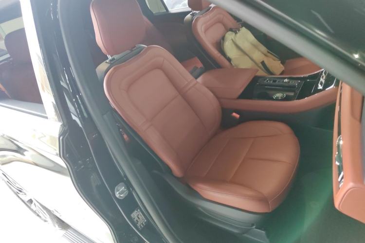 Used Lincoln Aviator 2024 3.0T V6 All-Wheel-Drive Elegance Edition Six Seats
