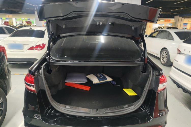 Used Ford Mondeo 2020 EcoBoost 180 Stylish Model Trunk