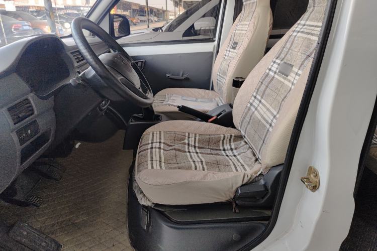 Used Wuling Zhiguang 2015 1.2L S Practical Model LSI Left Front Seat