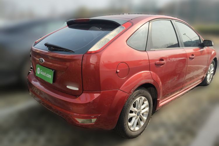 Used Ford Focus 2011 Hatchback 1.8L Automatic Fashion Edition
