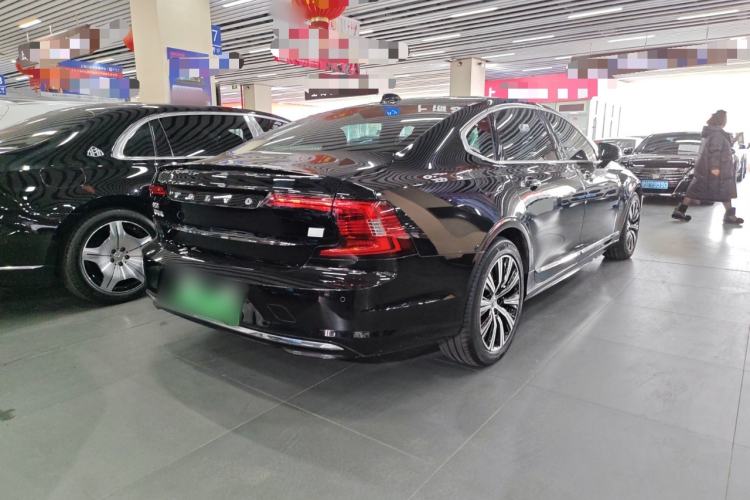 Used Volvo S90 New Energy 2021 T8 eDrive Hybrid Zhiyi Luxury Edition
