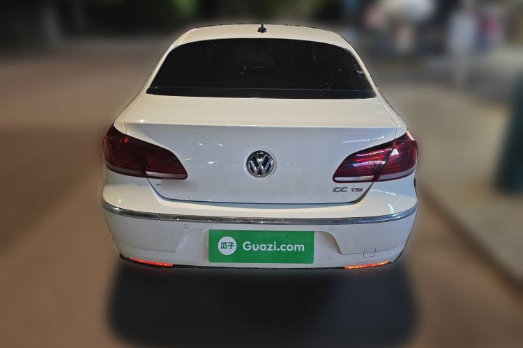 Used Volkswagen FAW-Volkswagen CC 2015 1.8TSI Luxury Model
