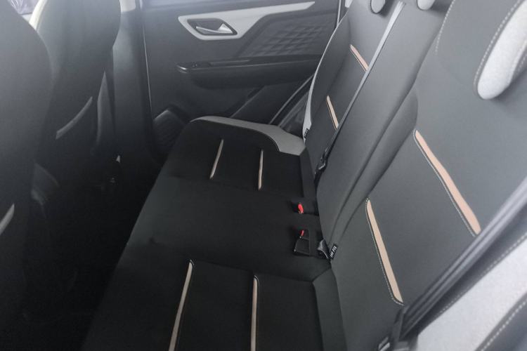 Used SOL E10X 2021 302 km Range Luxury Version 31.4 kWh