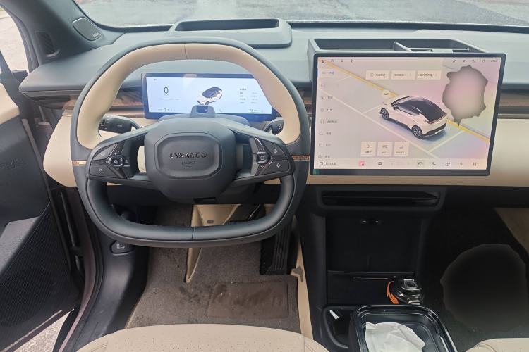 Used Lynk & Co Z20 2025 530 km Range Rear-Wheel Drive Max