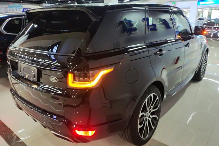 Used Land Rover Range Rover Sport 2021 3.0 L6 YAO Black Edition
