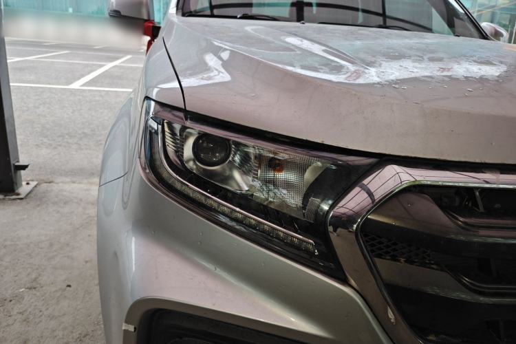 Used Great Wall Wingle 7 2021 2.0T Gasoline Two-Wheel Drive Elite Version with Large Double Cabin GW4C20B Right Front Headlight