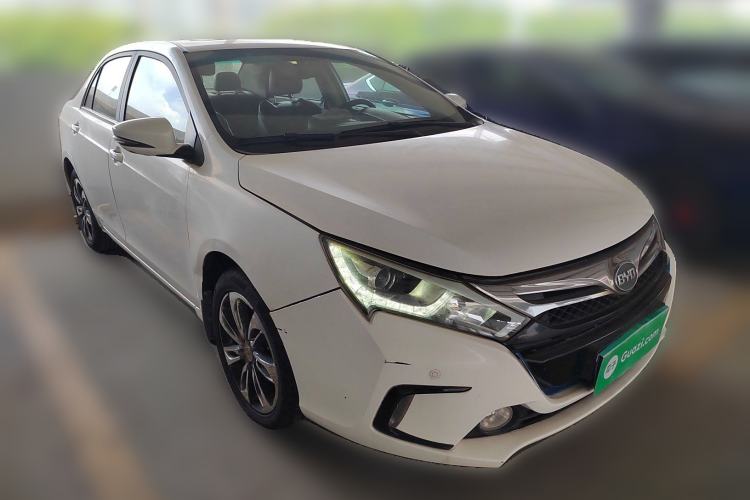 Used BYD Qin New Energy 2015 1.5T Dual-Crown Flagship Plus Edition
