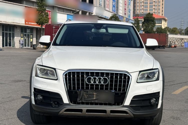 Used Audi Q5 2015 40 TFSI Luxury Model