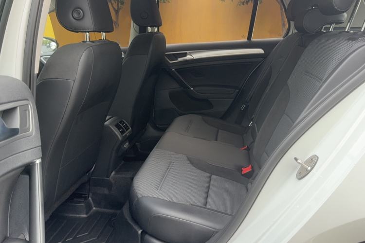 Used Volkswagen Golf 2019 280TSI DSG Comfort Version China V Standard Left Rear Seat