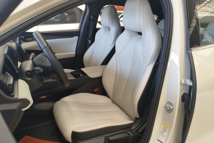 Used BYD Seal 06 New Energy 2024 DM-i 80KM Luxury Model
