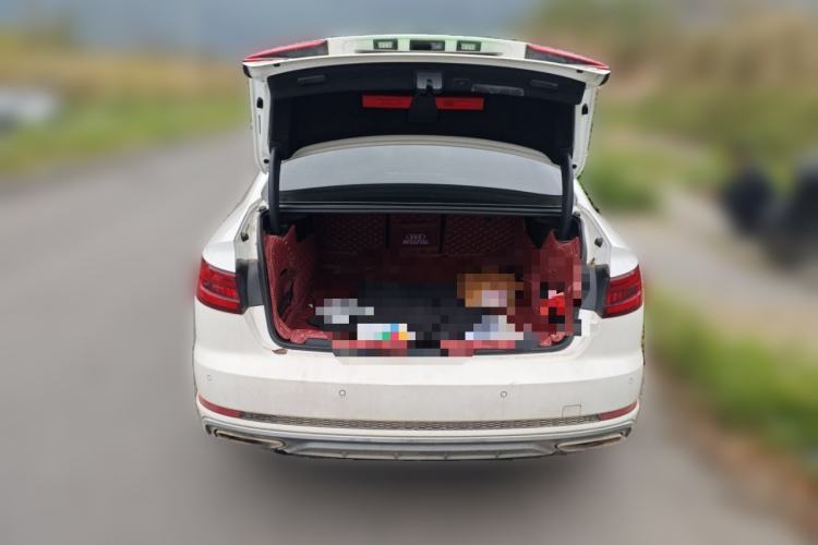 Used Audi A4L 2019 40 TFSI Fashion Edition China VI Emission Standard
