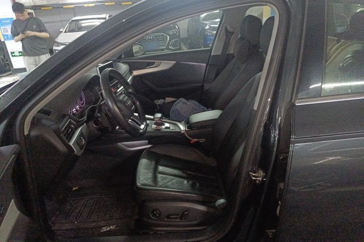 Used Audi A4 2019 45 TFSI allroad quattro Fashion Edition Left Front Seat