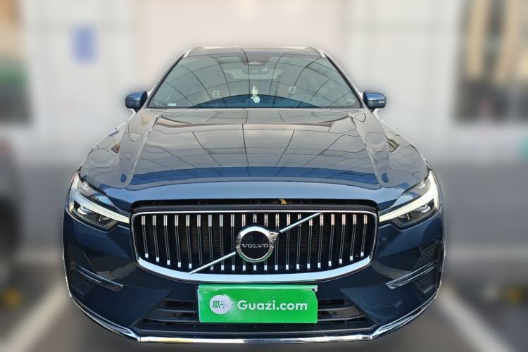 Used Volvo XC60 2025 B5 Four-Wheel Drive Smart & Advanced Luxury Edition
