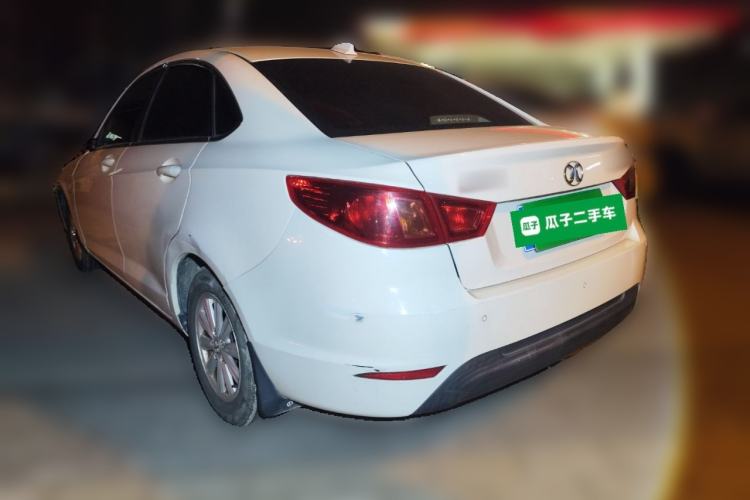 Used BAIC Senova D50 2014 1.5L manual standard version