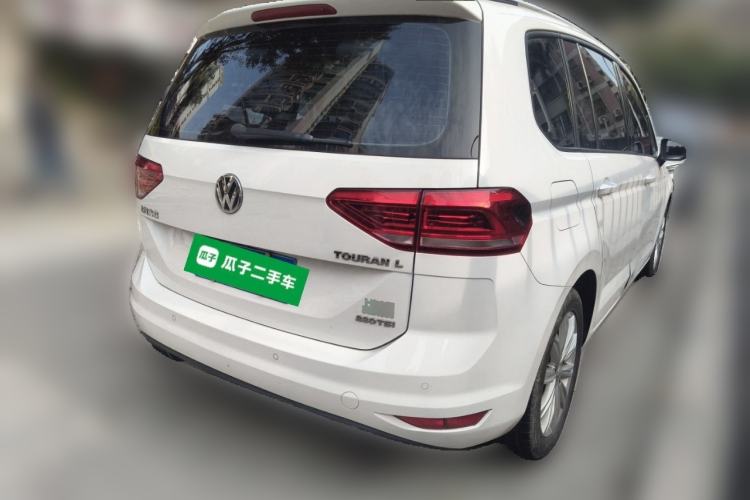 Used Volkswagen Touran 2018 Volkswagen Touran L 280TSI DSG Comfort Edition 6-seater