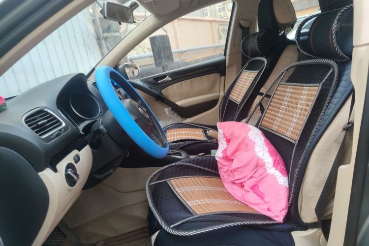 Used Volkswagen Golf 2011 1.6L Automatic Comfort Model
