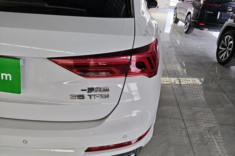 Used Audi Q3 2020 35 TFSI Ambition Dynamic Edition Right Rear Taillight