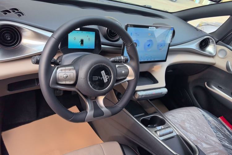 Used BYD Dolphin 2025 420km Free Edition
