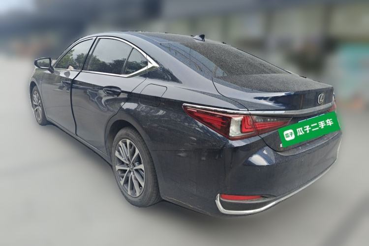 Used Lexus ES 2022 200 Excellence Edition Rear Left 45 Deg