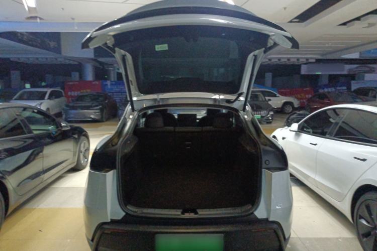 Used Tesla Model Y 2025 Rear-Wheel Drive First Edition
