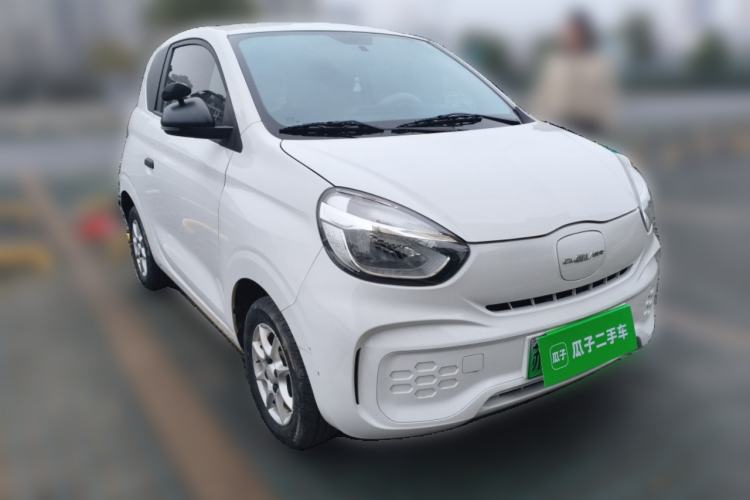 Used Roewe Clever 2022 311km QiQi BoBo Edition Front Right 45 Deg