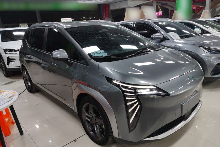 Used AION Y 2022 Plus 70 Tech Edition