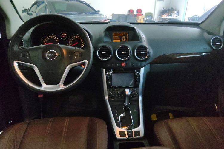 Used Opel Antara 2013 2.4L 4x4 Luxury Edition
