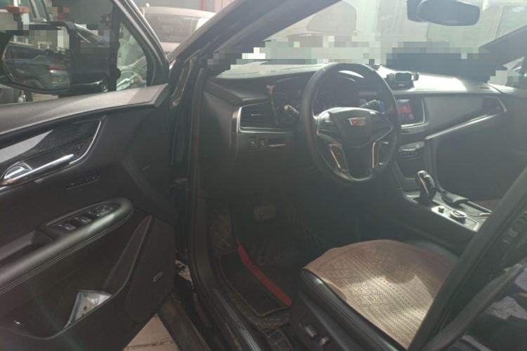 Used Cadillac XT5 2021 2.0T Two-Wheel Drive Luxury Version
