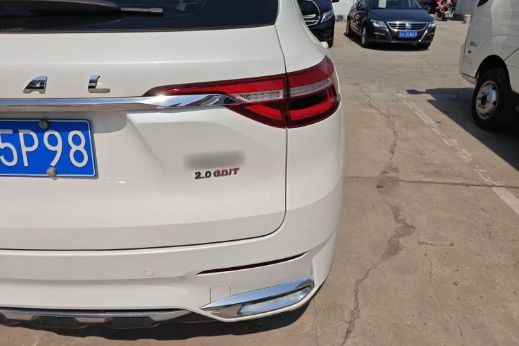 Used Haval F7 2021 2.0T All-Wheel Drive iJoy
