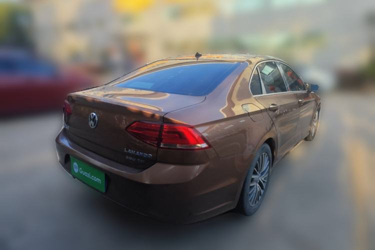 Used Volkswagen Lamando 2015 280TSI DSG Luxury Edition
