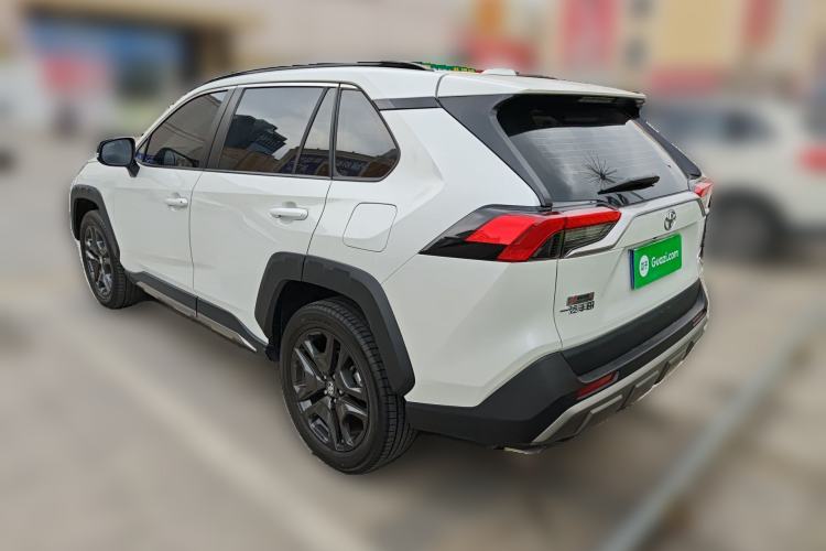 Used Toyota RAV4 2022 2.0L CVT Four-Wheel Drive Premium Edition Rear Left 45 Deg