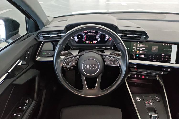 Used Audi A3 2024 A3L Limousine 35 TFSI Fashion Sport Model Steering Wheel