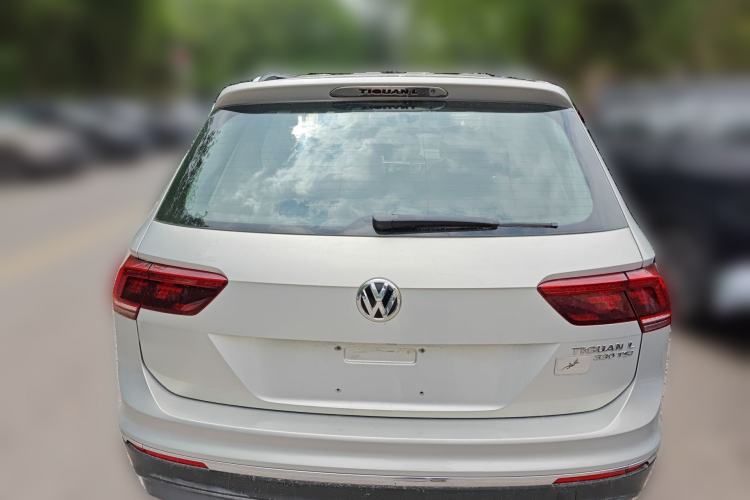 Used Volkswagen Tiguan L 2017 330TSI Automatic Two-Wheel Drive Flagship Edition
