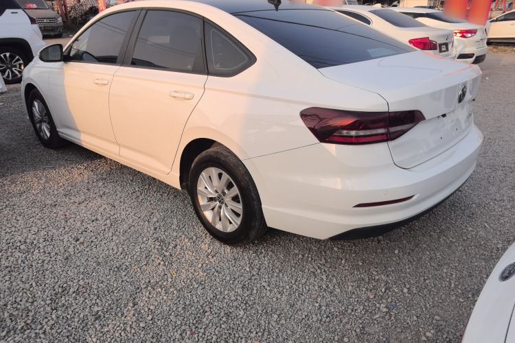 Used Volkswagen Lavida 2021 1.5L Automatic Fashion Edition
