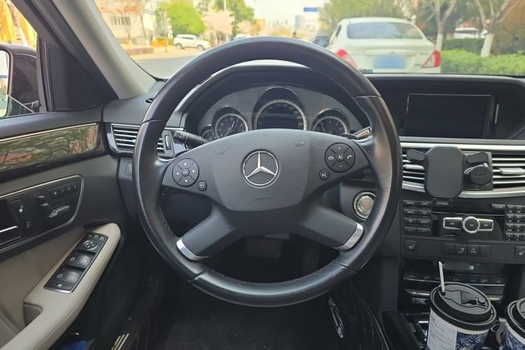 Used Mercedes-Benz E-Class 2013 E 260 L CGI Stylish Model
