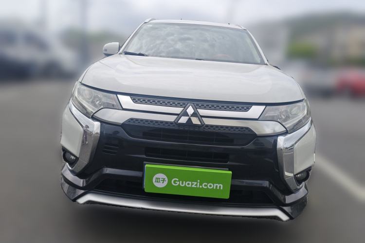 Used Mitsubishi Outlander 2021 2.0L Two-Wheel Drive Comfort Edition 5 Seats Front