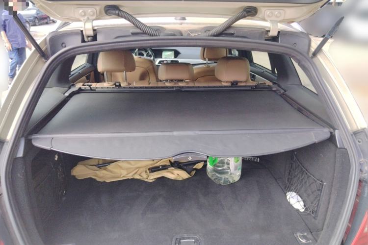 Used Mercedes-Benz C-Class 2011 C 200 Fashion Travel Edition