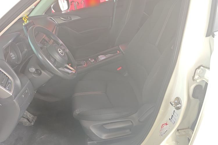 Used Mazda 3 Axela 2017 Sedan 1.5L Automatic Luxury Model Emission Standard China V Left Front Seat