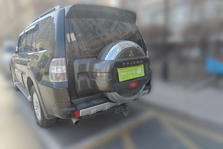 Used Mitsubishi Pajero 2020 3.0L Automatic Prestige Off-Road Edition Rear Left 45 Deg