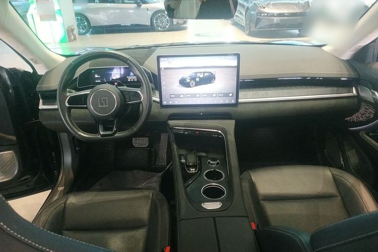 Used Zeekr 001 2022 Long-Range Dual-Motor WE Edition Center Console