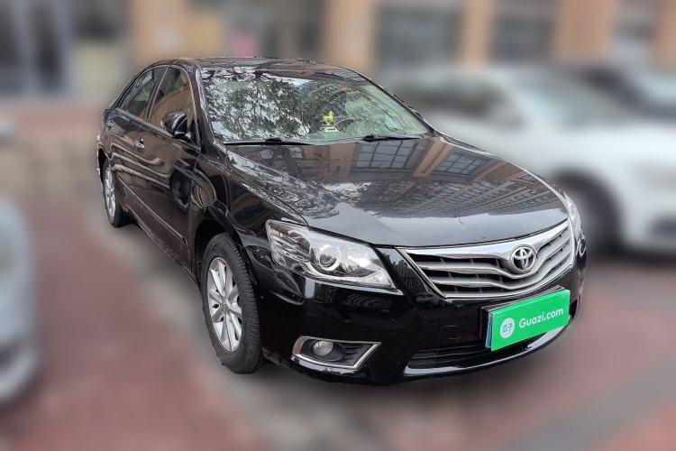 Used Toyota Camry 2013 200G Classic Luxury Edition Front Right 45 Deg