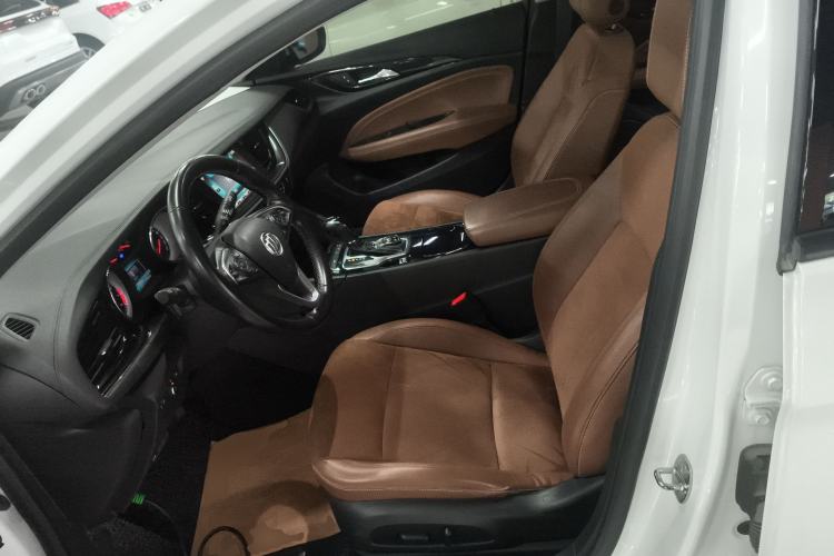 Used Buick Regal 2017 20T Luxury Model Left Front Seat